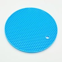 Load image into Gallery viewer, Round Silicone Pot Holder